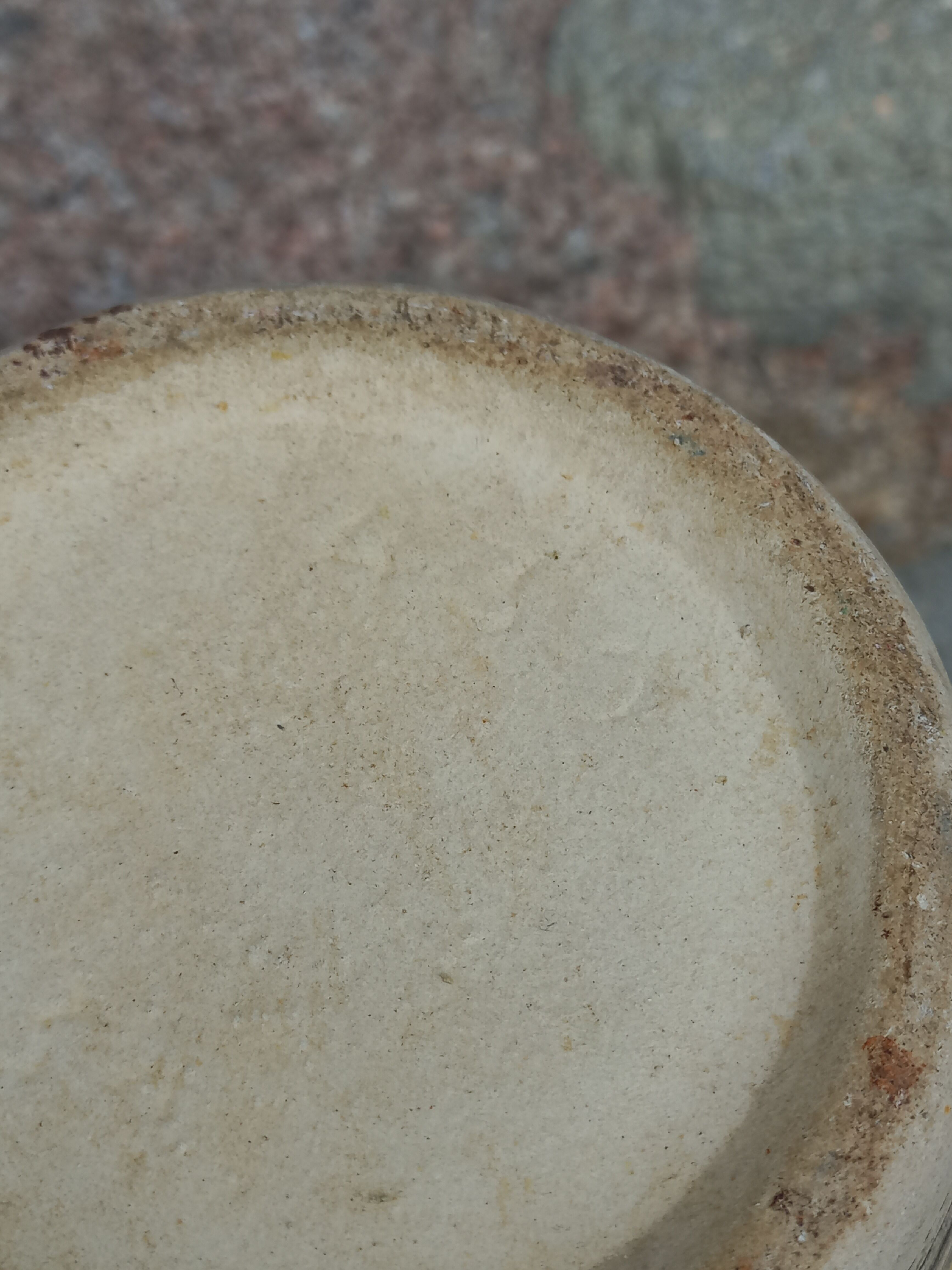 Vase cruche en céramique des années 60 multicolore et sacrifiée