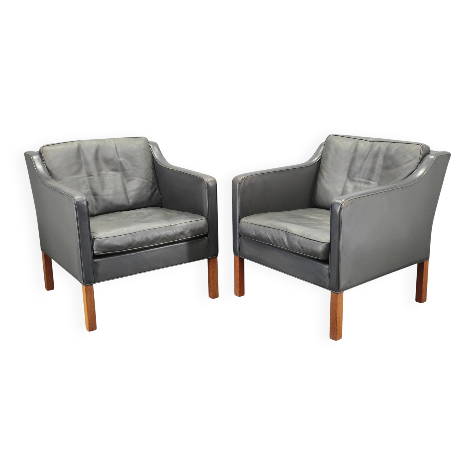 Pair of Leather Lounge Chairs by Børge Mogensen for Fredericia 1970s