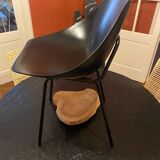 Pierre Guariche shell chair