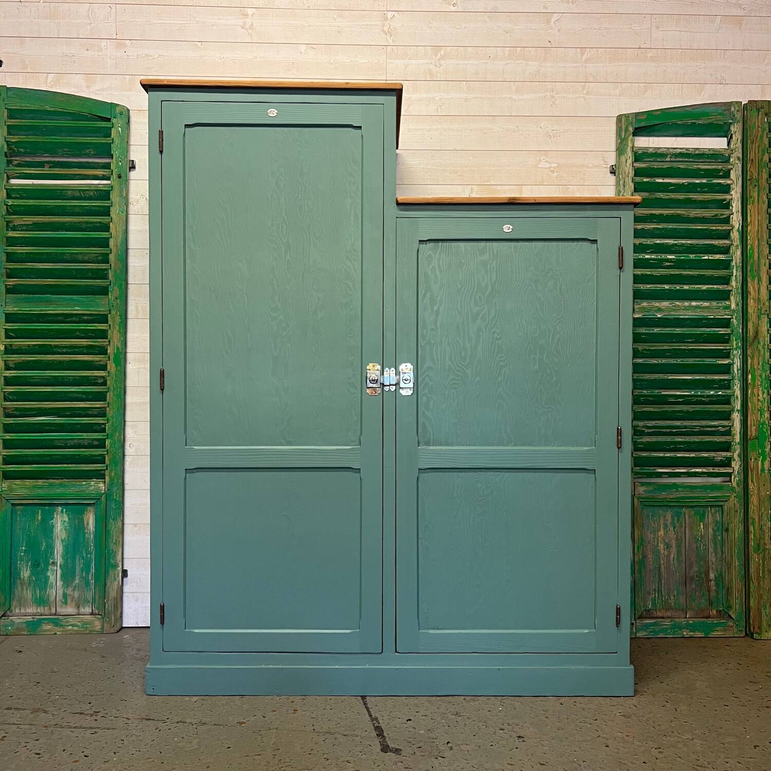 Workshop locker room