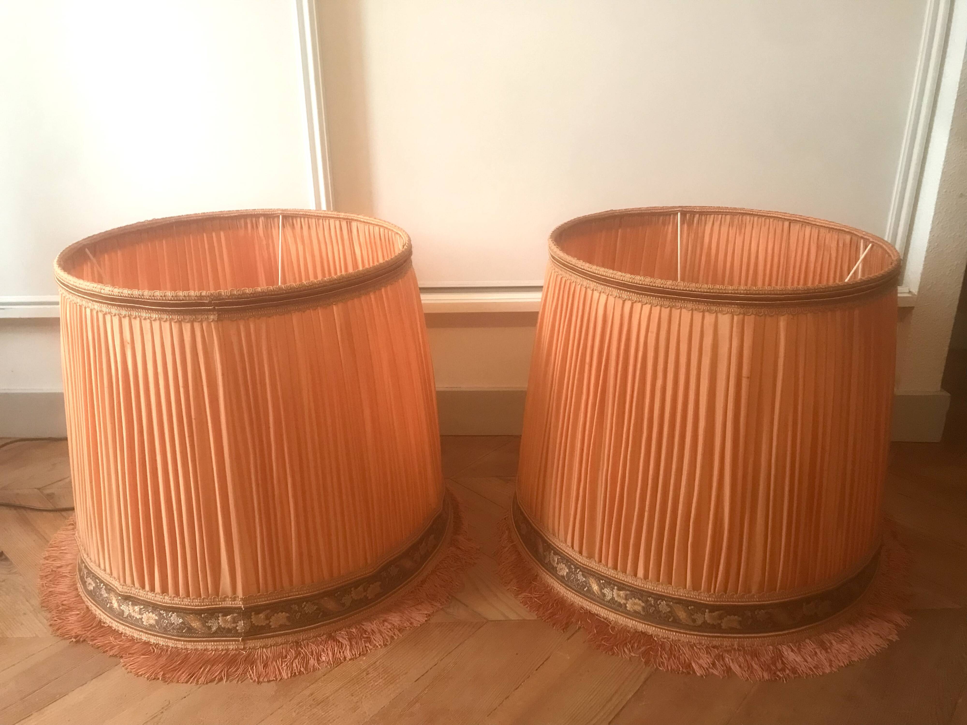 Paire d’abat-jours vintage 1950 orange