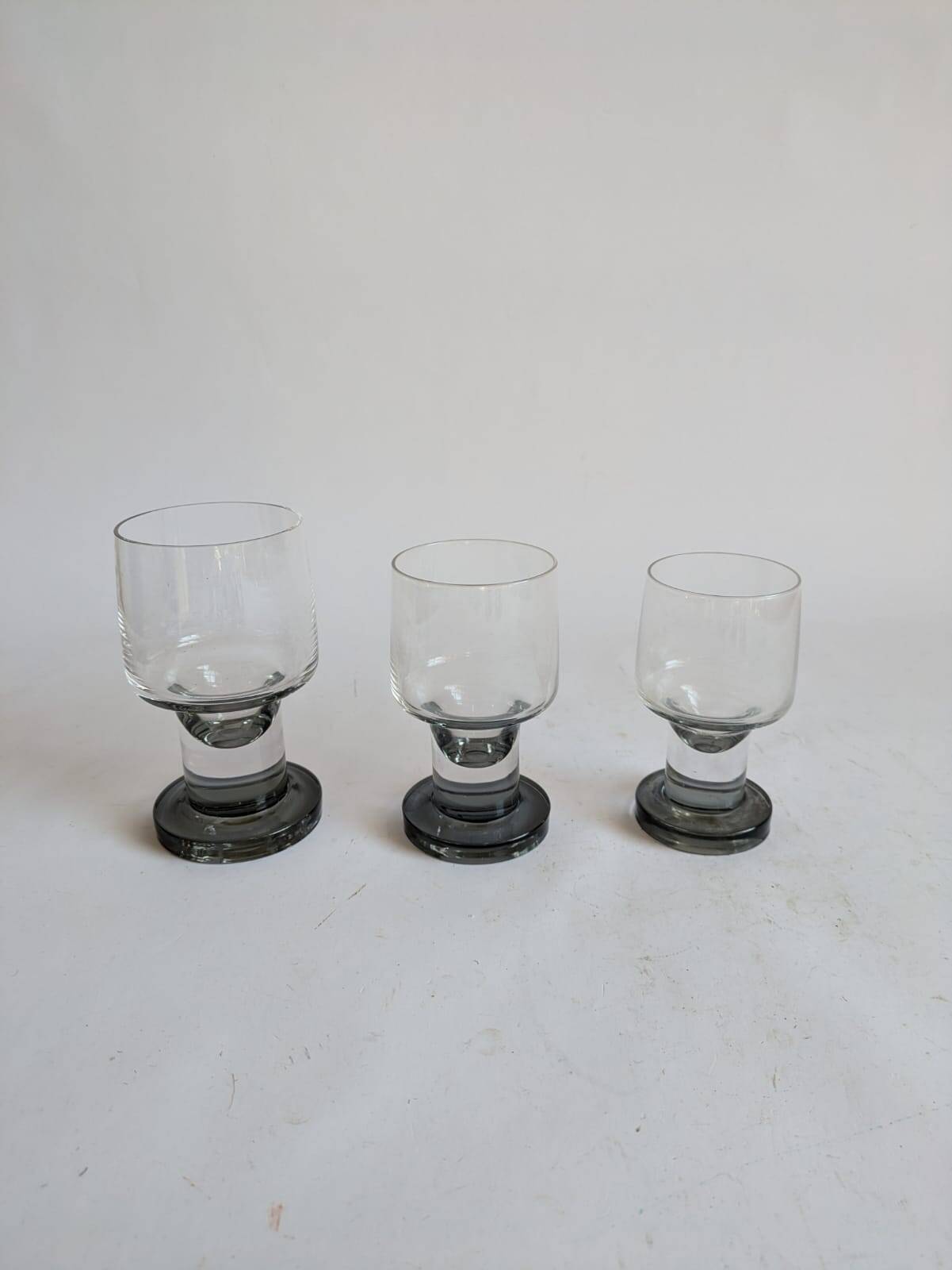 Space age Crystal drinking glasses in three sizes by Bayel, France 1970s