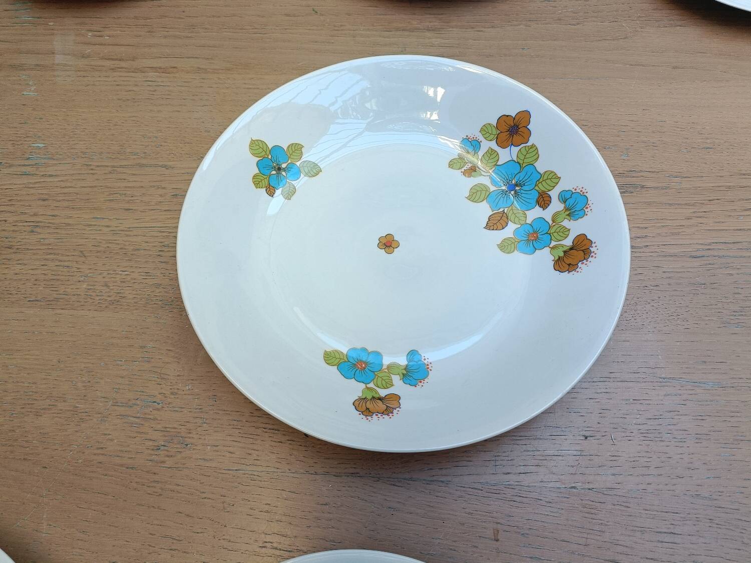 Service de table porcelaine 70'