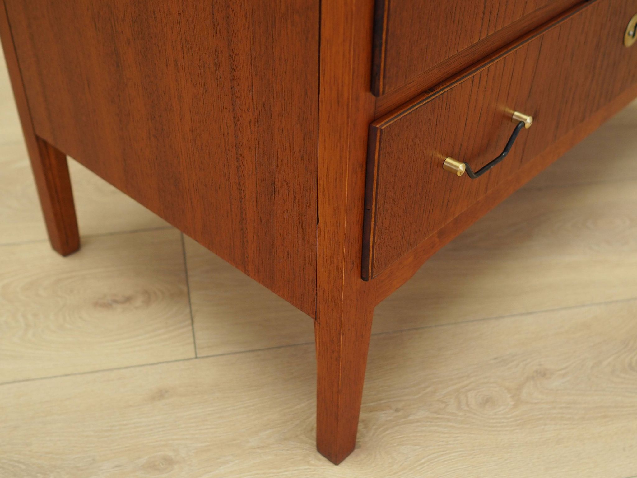 Commode en teck, design danois, années 1970, fabrication : Danemark