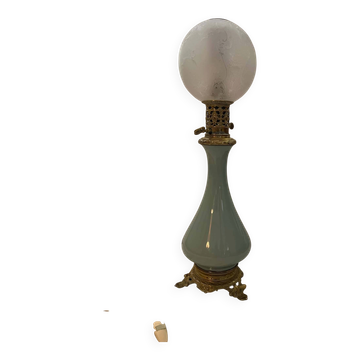Oil lamp in celadon and bronze with its original glass globe, 19th century.