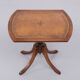 Table d'appoint Bevan Funell Reprodux Angleterre des années 1970