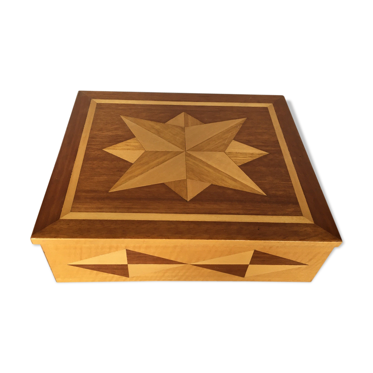 1940 marquetry box with 3 compartments geometric star