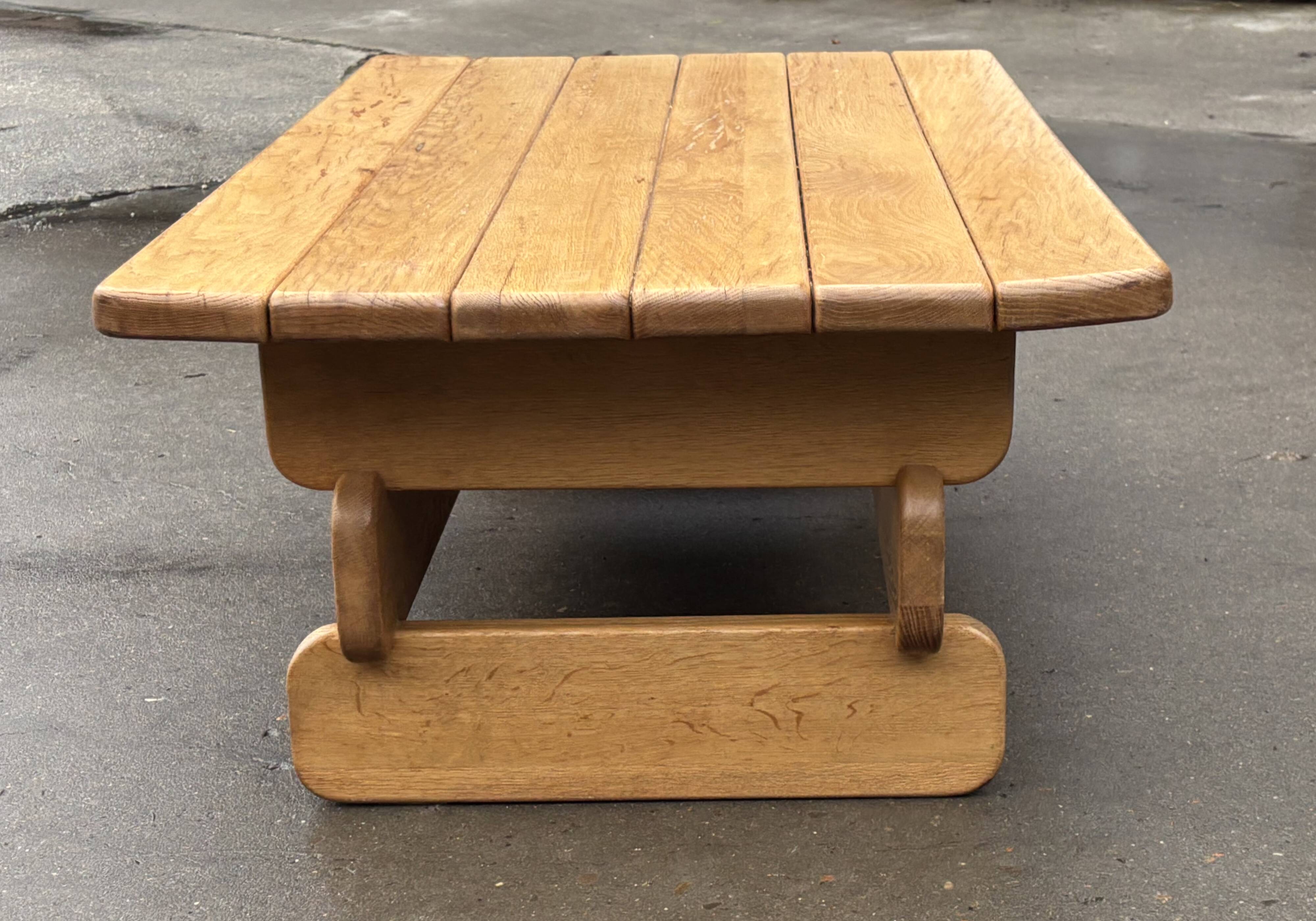 Table basse brutaliste, années 70