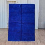 Tapis en laine pure bleu majorelle taille 150 x 250 cm