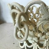 Centerpiece in glazed earthenware decorated with grapes XX century