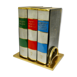 Cigarettes holder