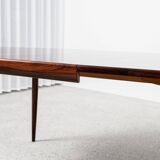 Midcentury Danish extendable round dining table in rosewood by VV Møbler 1960s