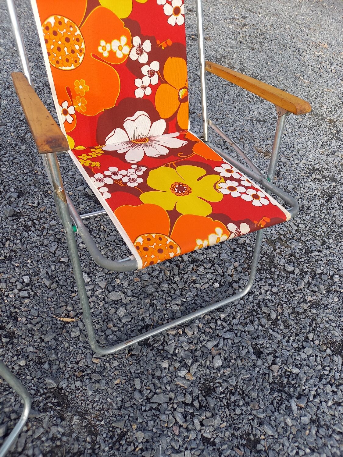 2 folding armchairs camping or beach vintage 70