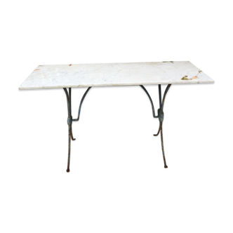 Bistro table