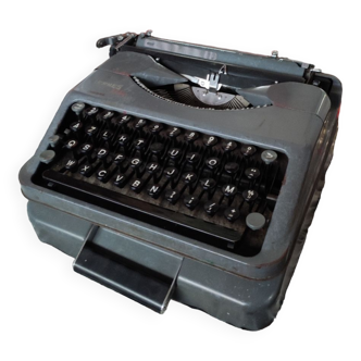Hermes typewriter