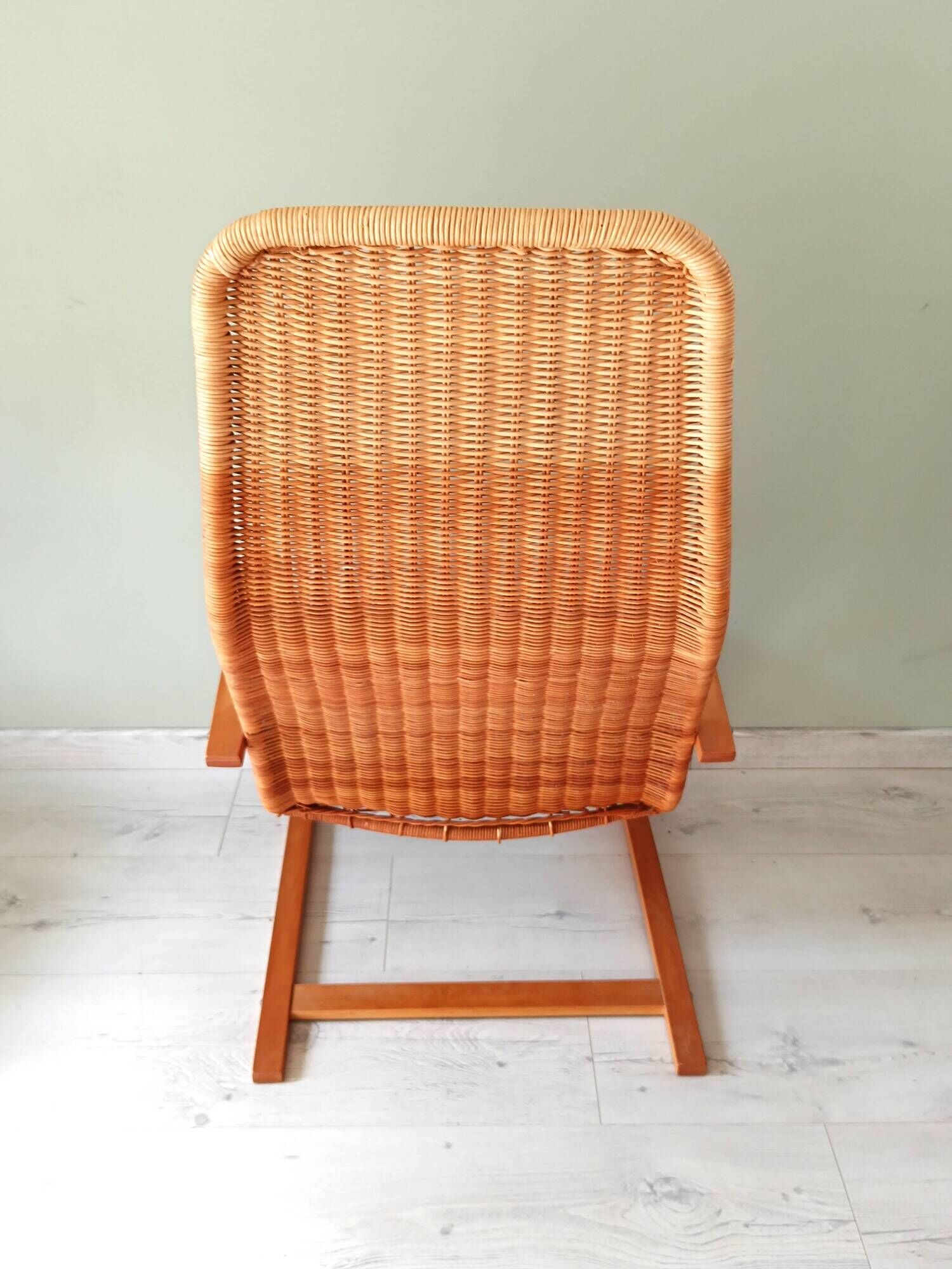 Oland Fatolj cantilever chair for IKEA in bentwood