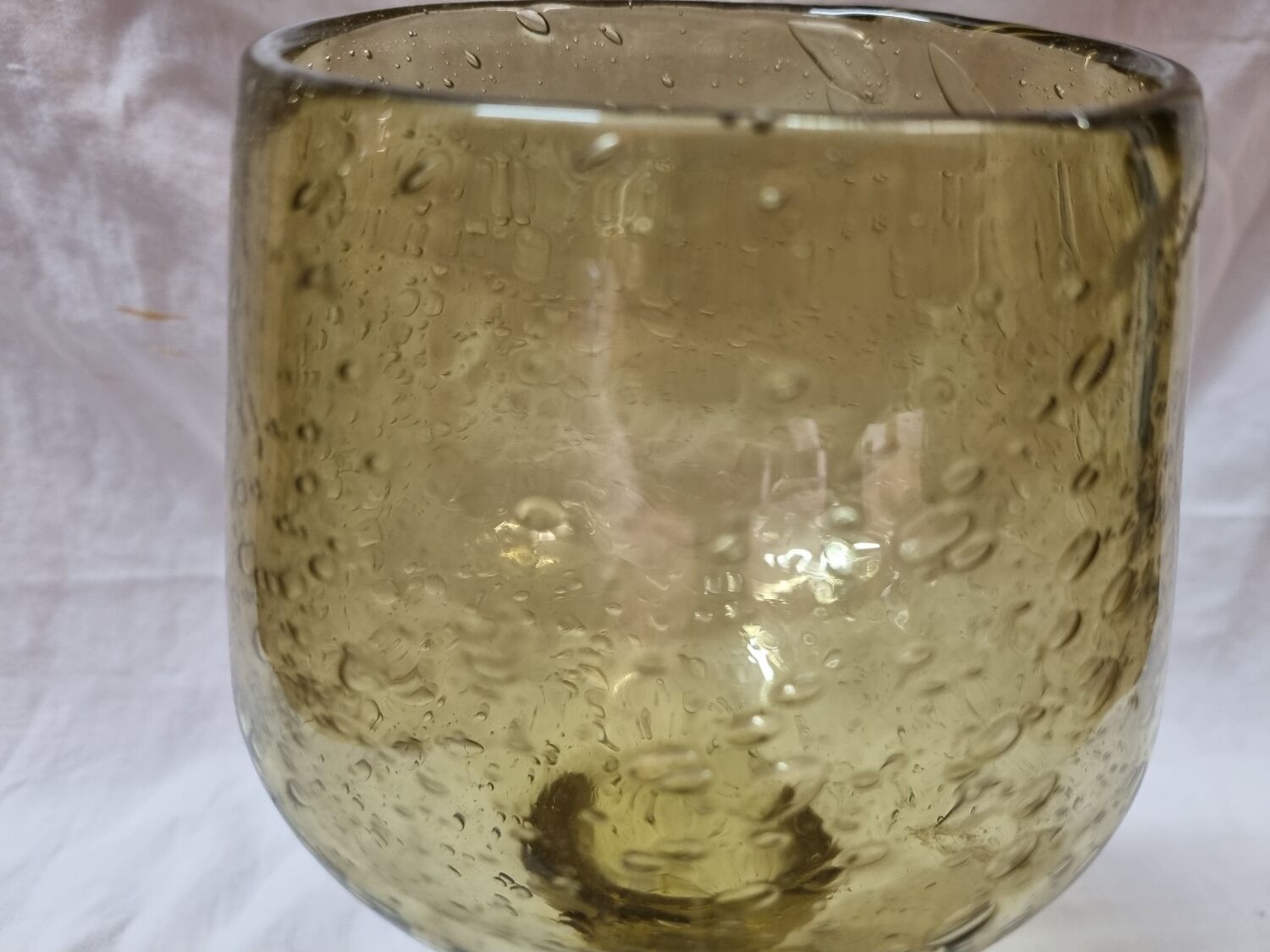 Decorative blown glass from 1970 (Blot)