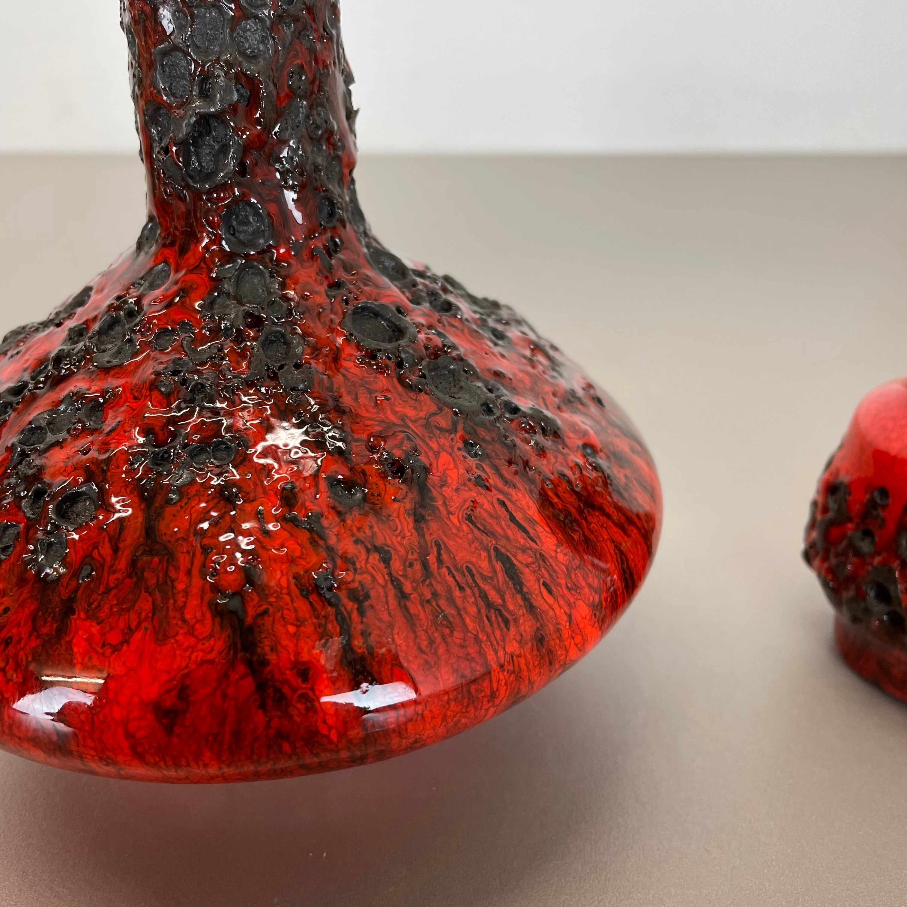 Ensemble de 3 vases en poterie céramique rouge noir Otto Keramik Allemagne 1970
