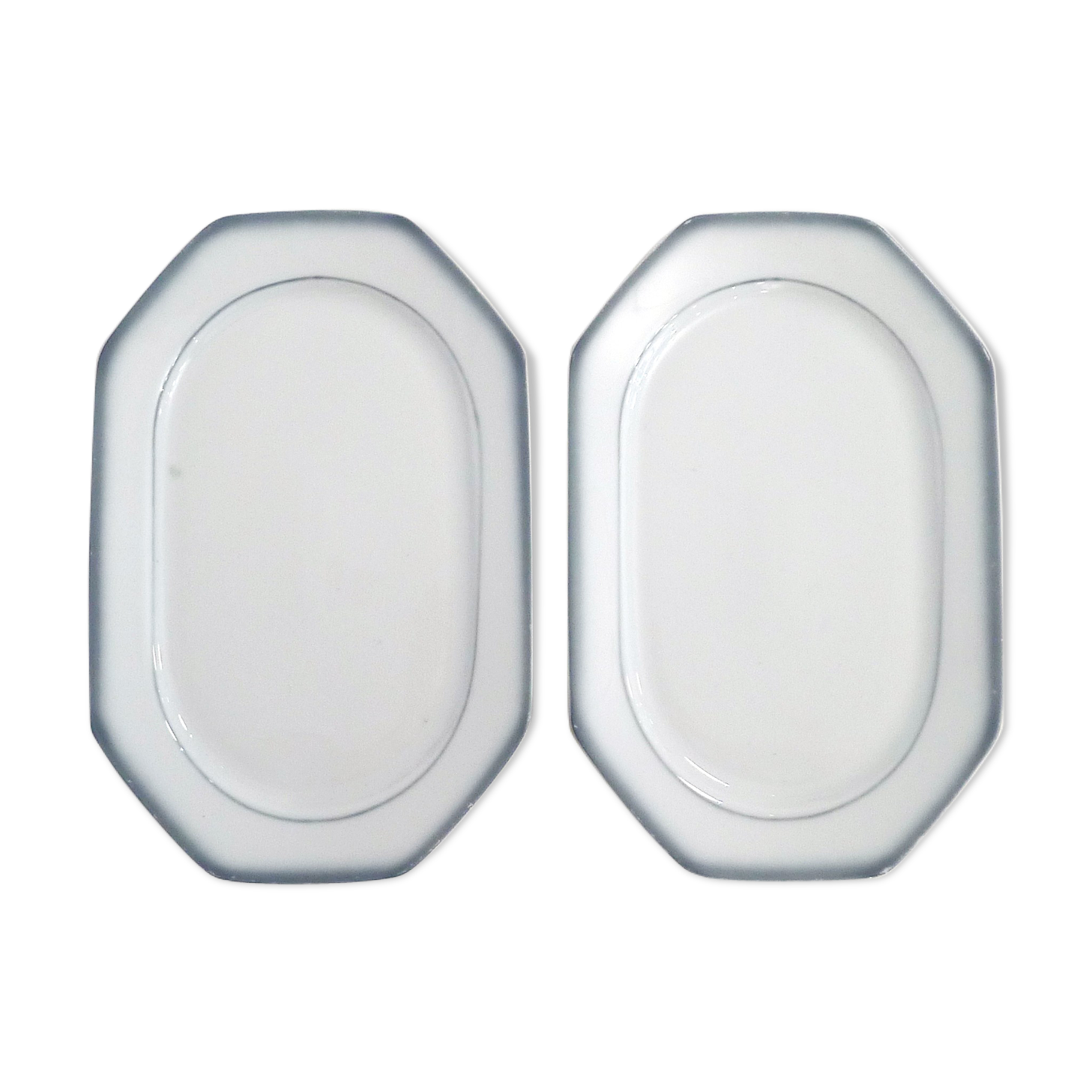 Pair of small Winterling Bavaria porcelain dishes