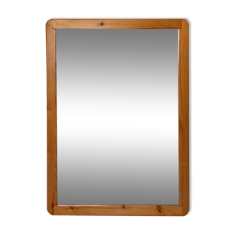 Wooden mirror