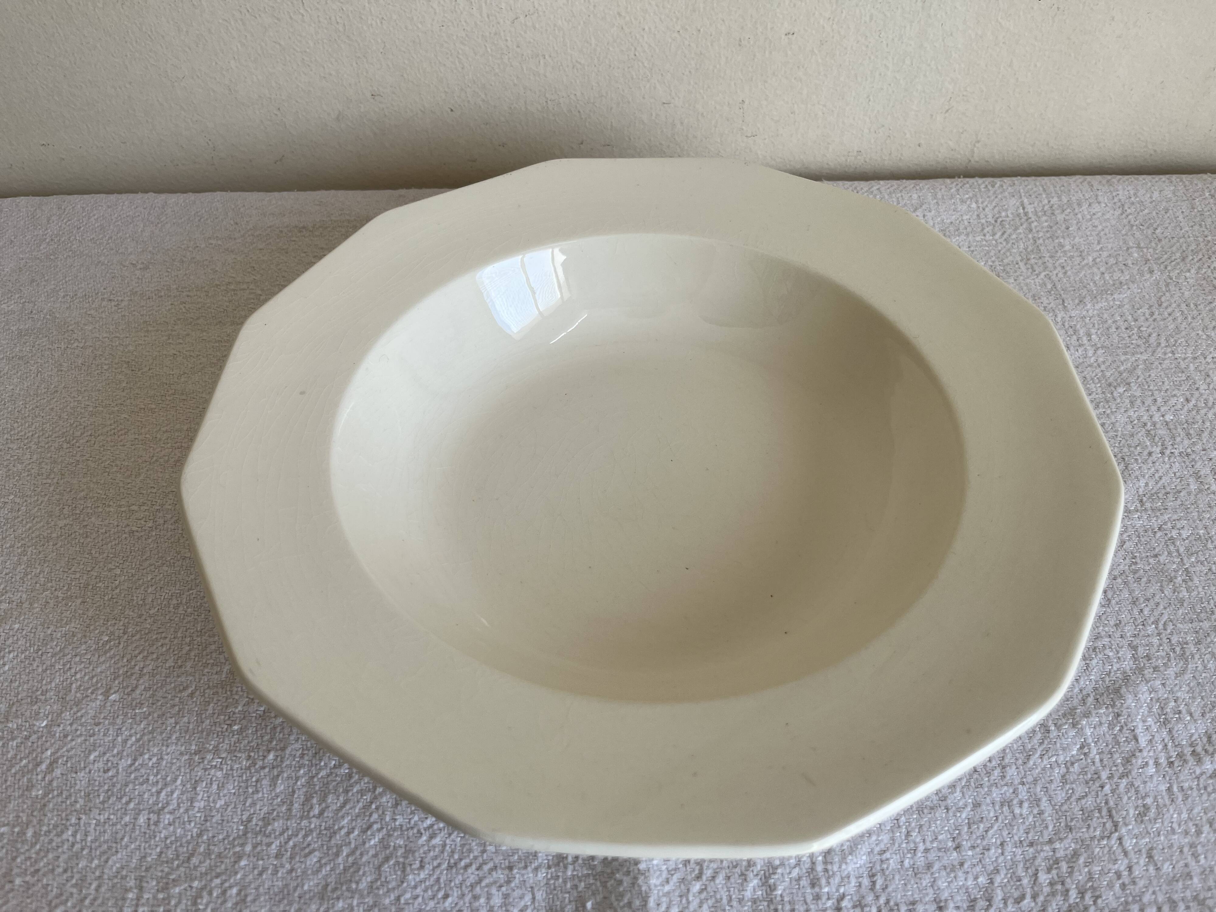 Octagonal fine earthenware table centrepiece 1920 white cream