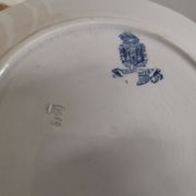 Old "Etruscan" flat plates in opaque porcelain from Gien Terre de Fer