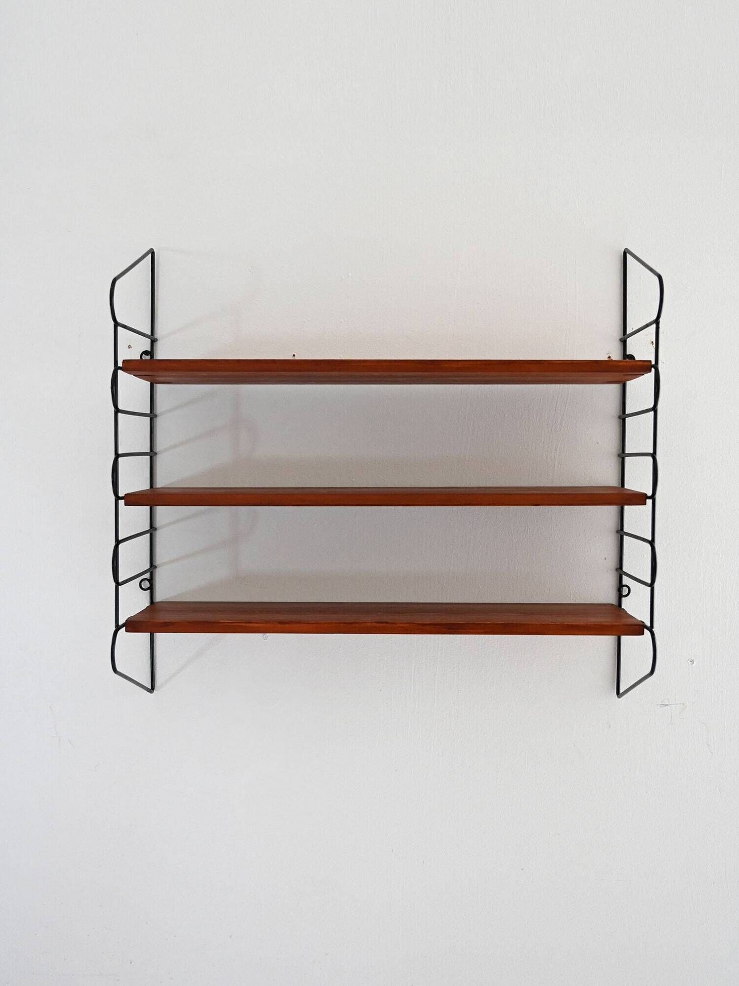1960s Scandinavian Wall Shelf "hylla" in Mahogany and Metal