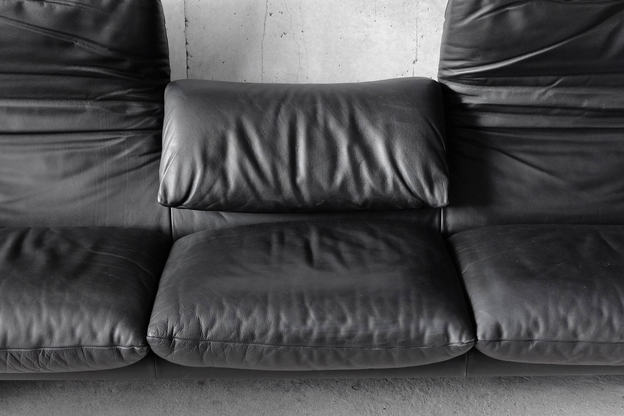 Maralunga black leather sofa 3 seater, Vico Magistretti for Cassina