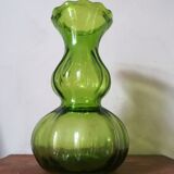Green coloquinte vase