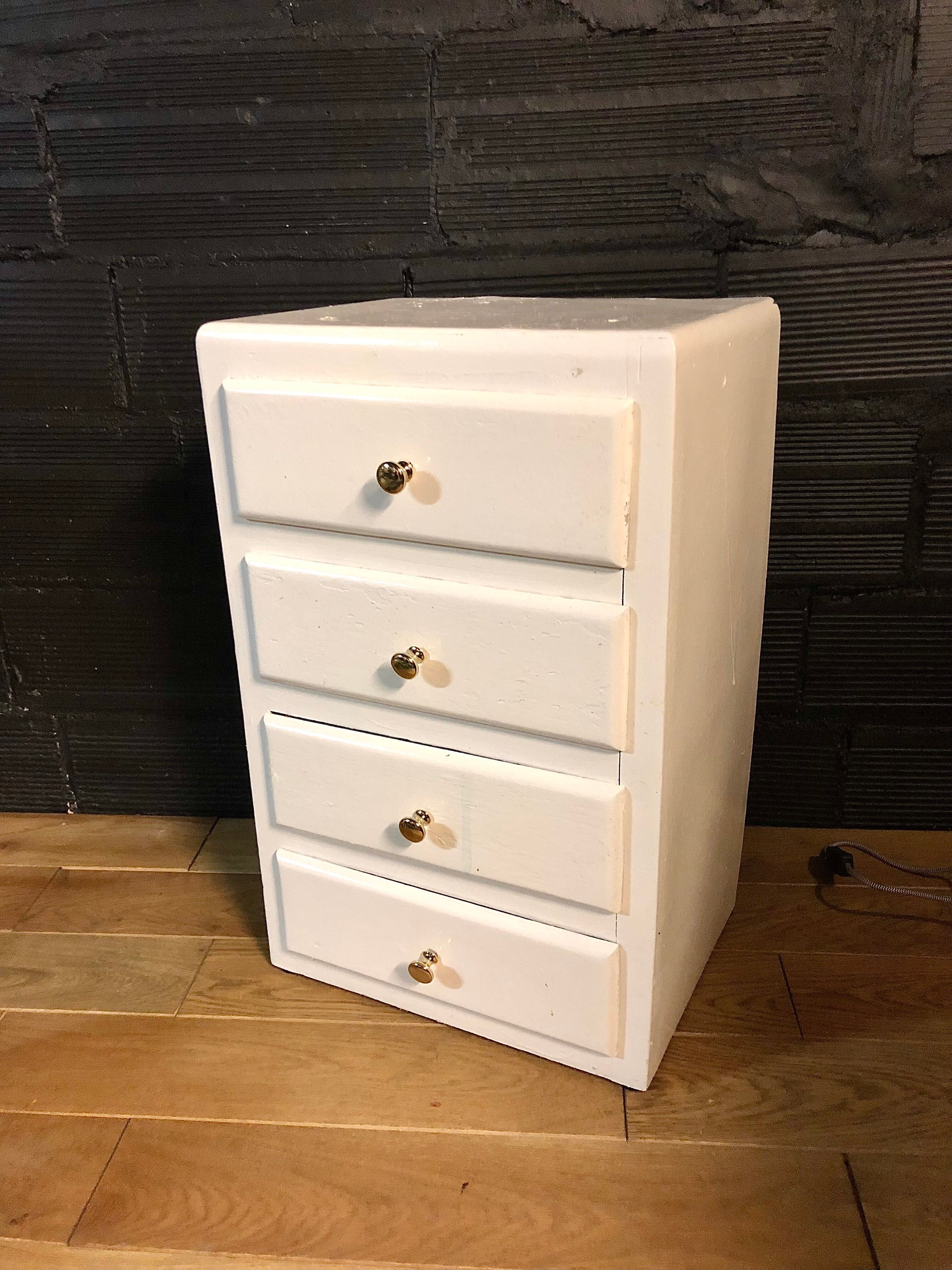 Piece of furniture from the 30s