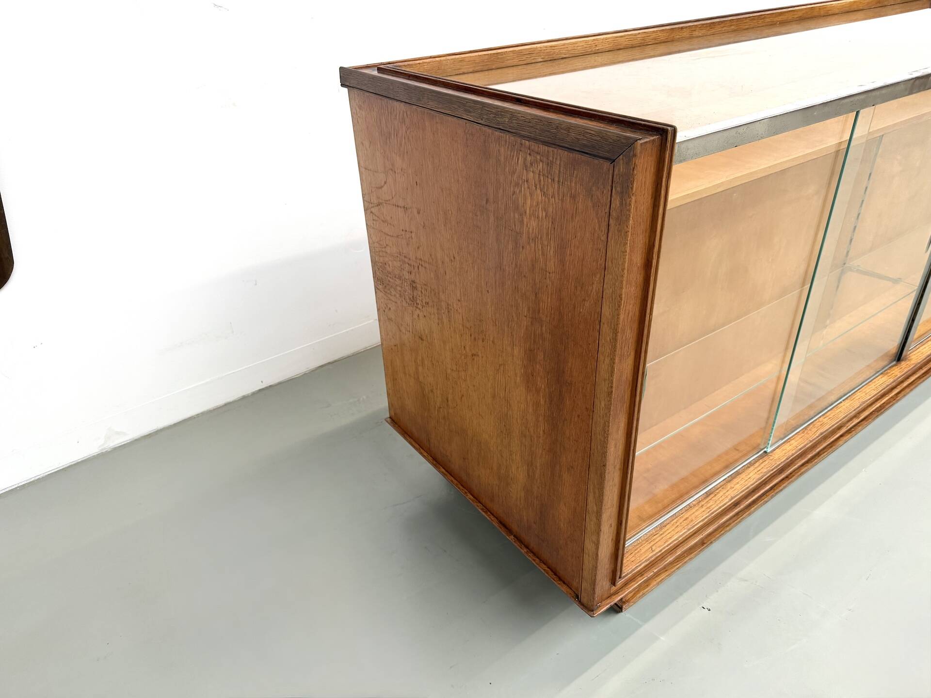 Vintage Siegel Paris workbench in oak and glass – 1950