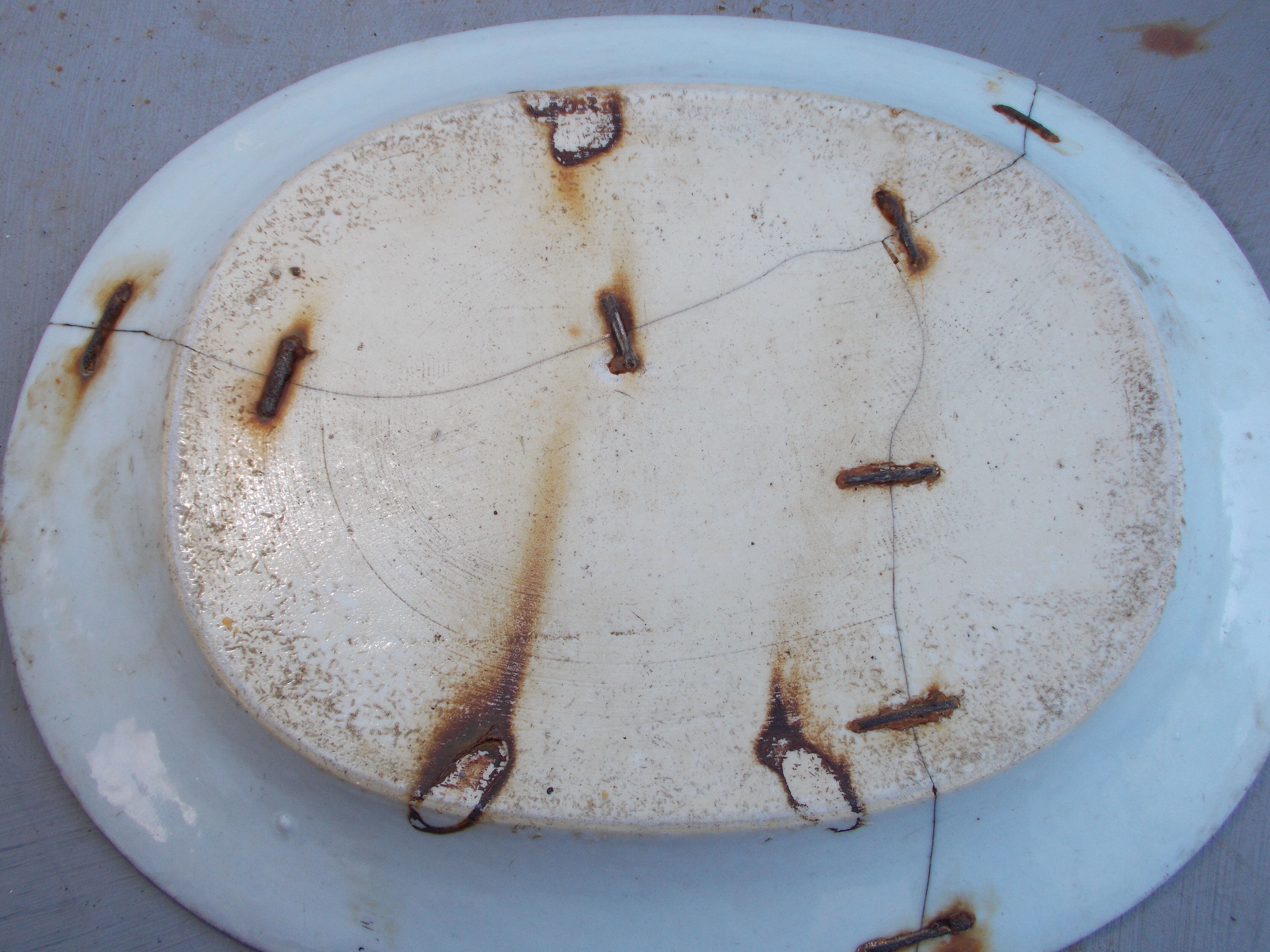 1 dish 1 plate ancient Chinese porcelain white blue