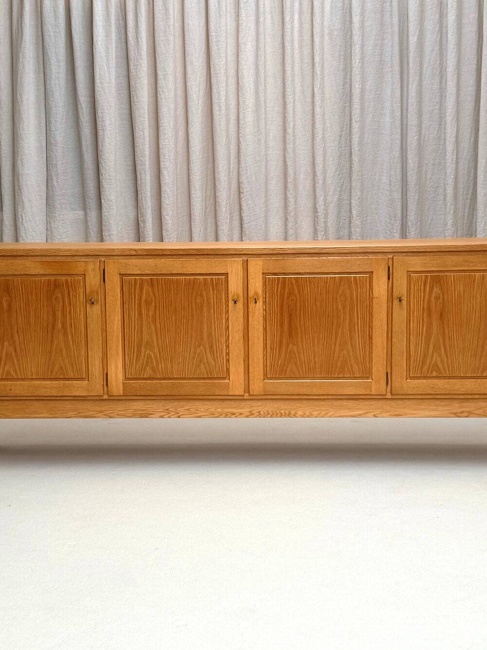 Oak buffet, Jos De Mey, Van den Berghe-Pauvers, Ghent, Belgium, 1970s