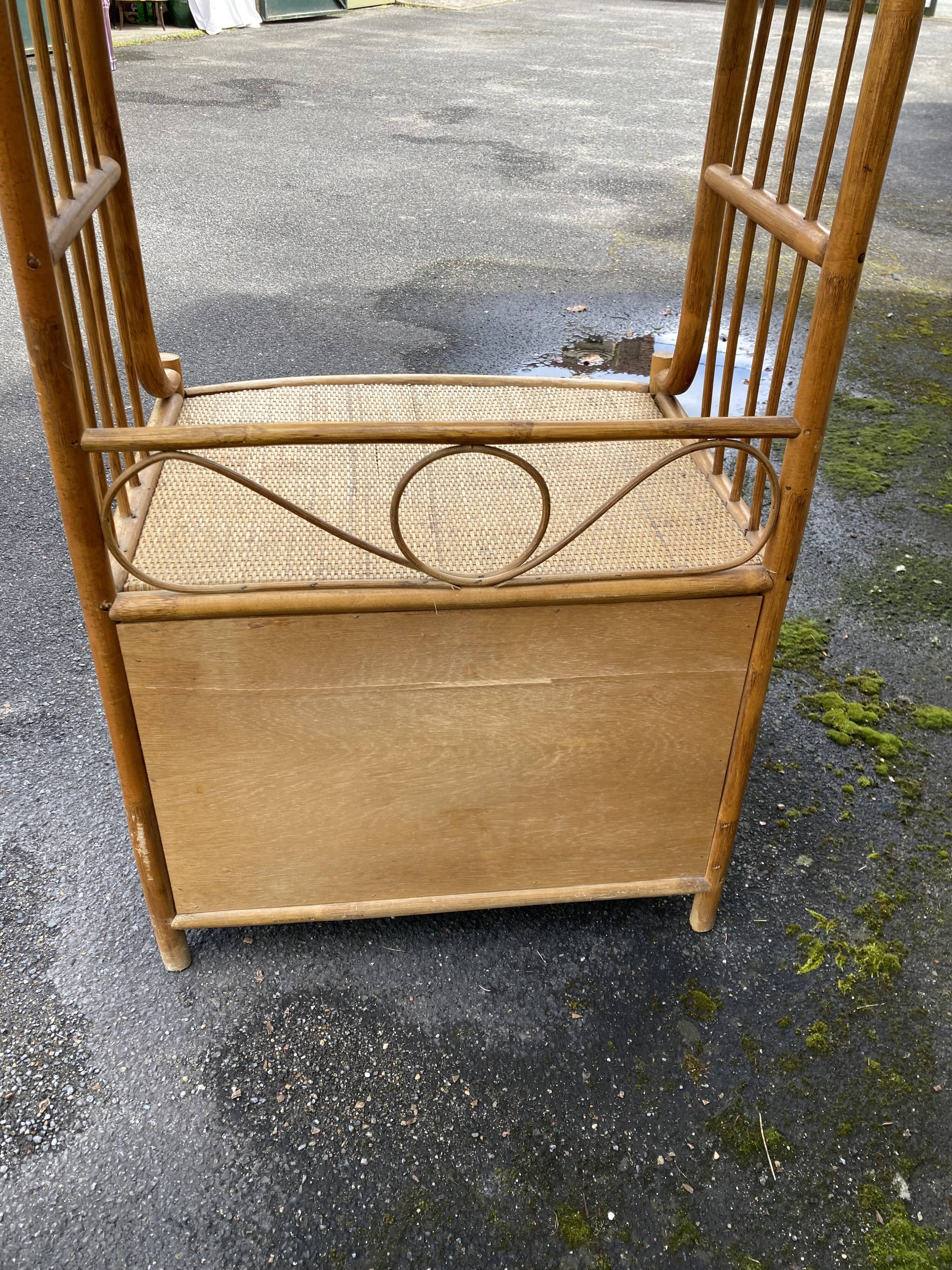 Rattan furniture for veranda.