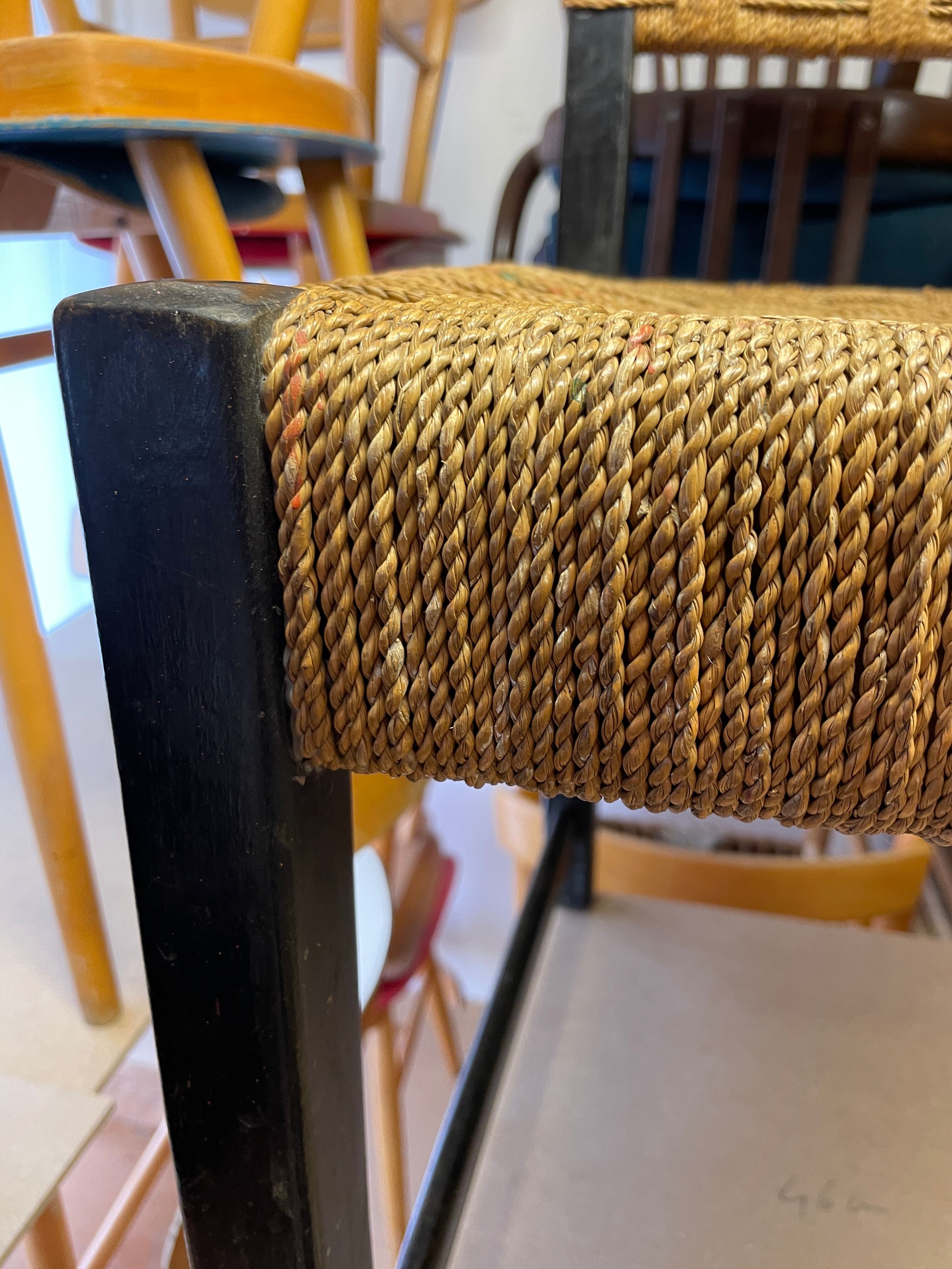 Suite 4 chaises vintage en bois, fabrication tchèque, 1950