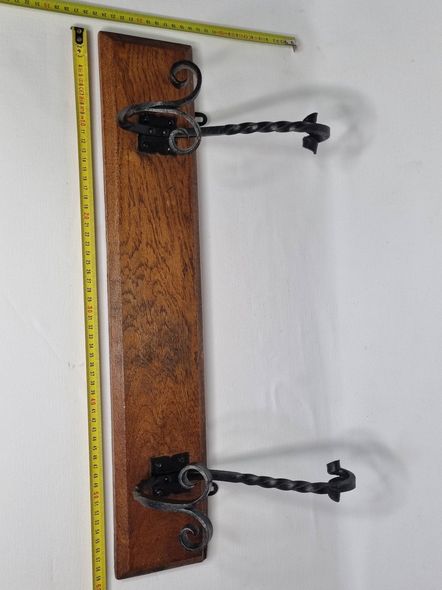 Patère murale en bois massif et fer forgé, style rustique, 59 cm