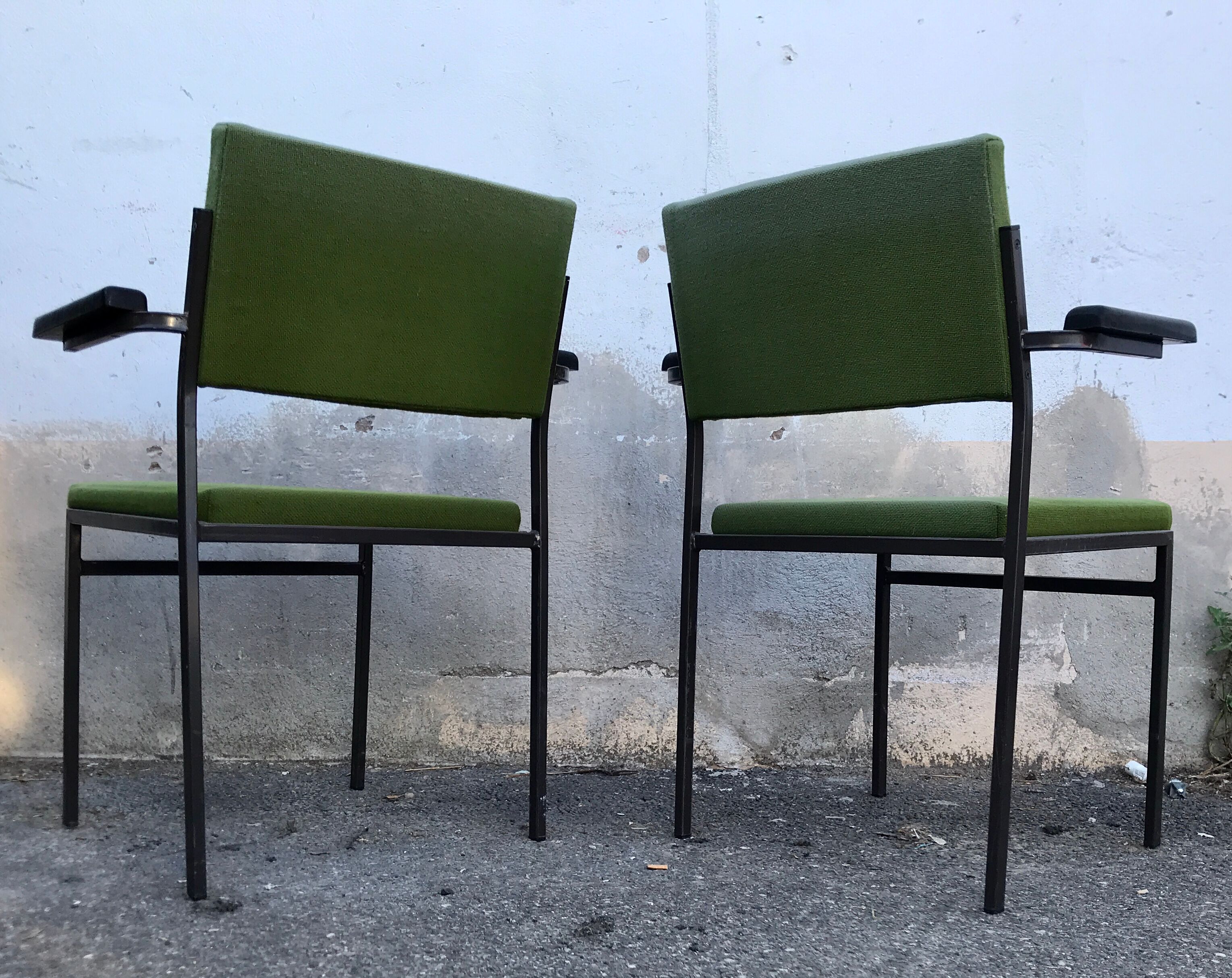 27 armchairs - modern - vintage - metal feet - 1960
