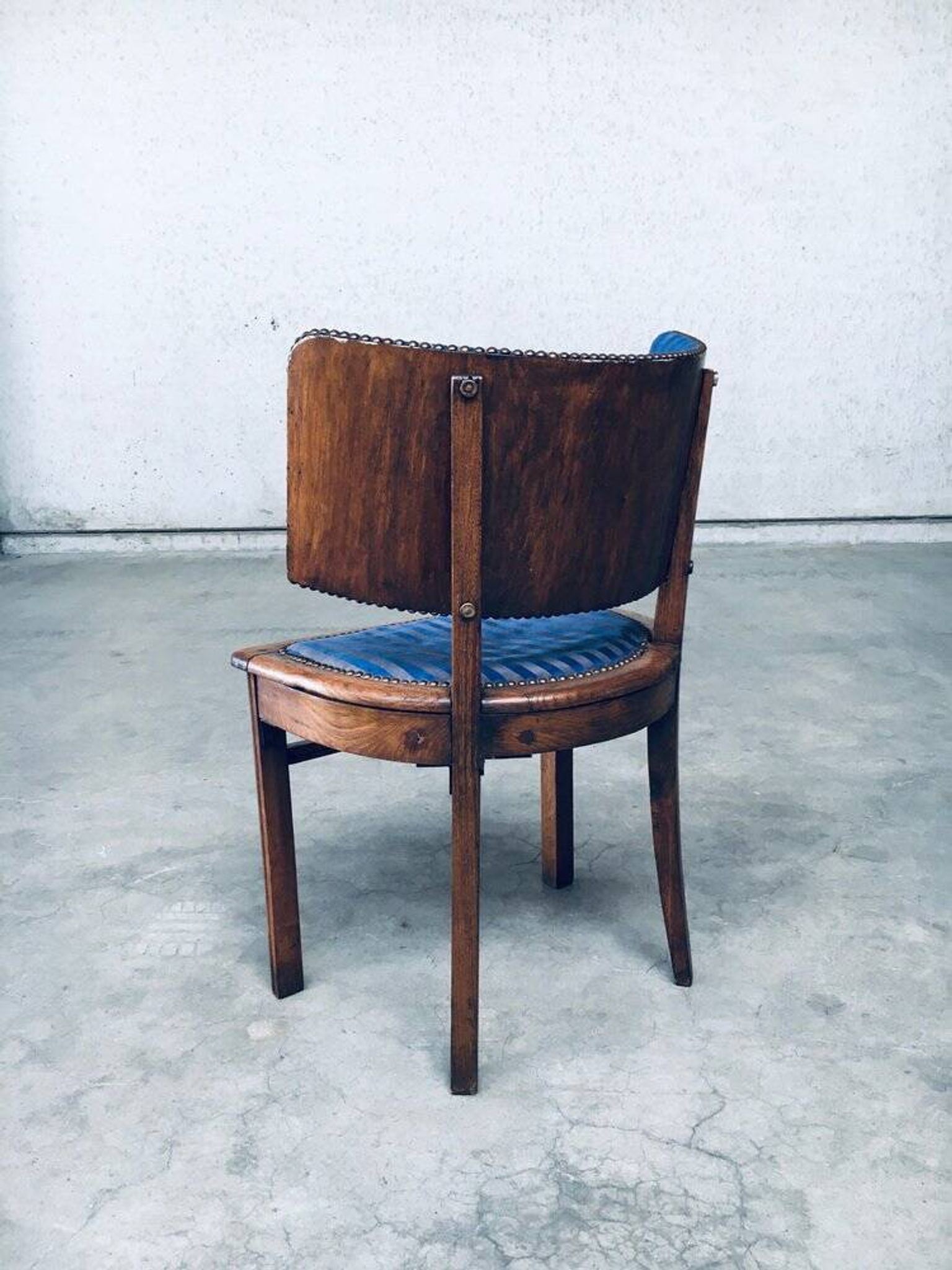 Set of Art Deco Curved Back Side Chairs, France, 1930s