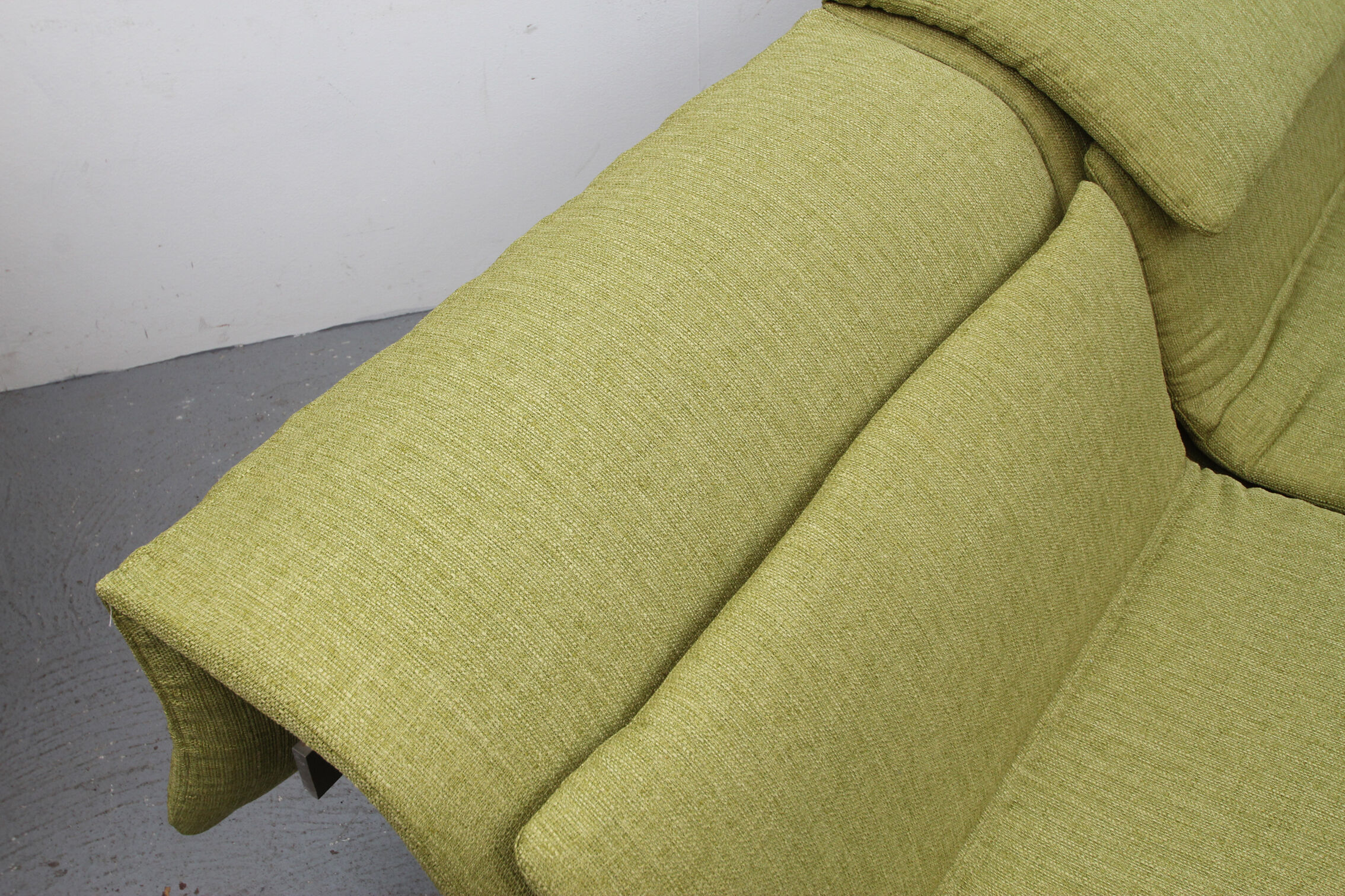 Wave Sofa von Giovanni Offredi für Saporiti, 1970s