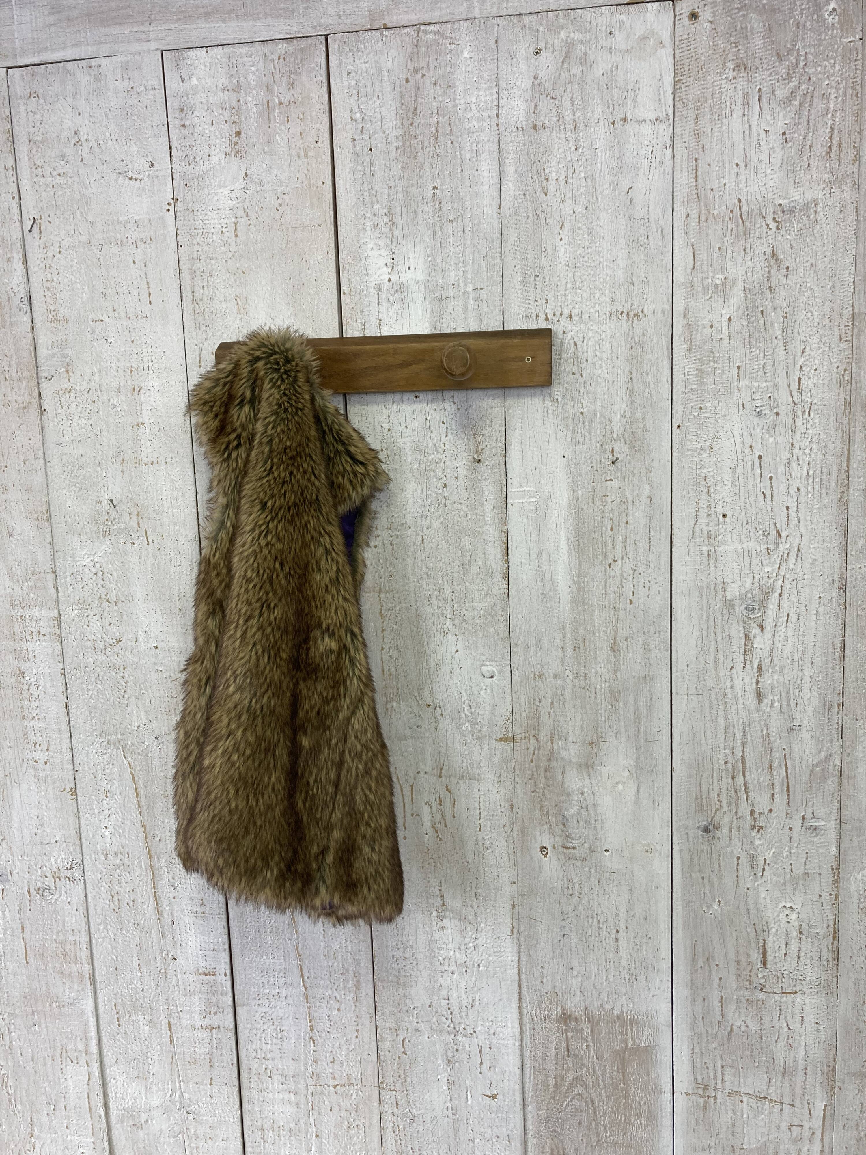 Bistro coat rack
