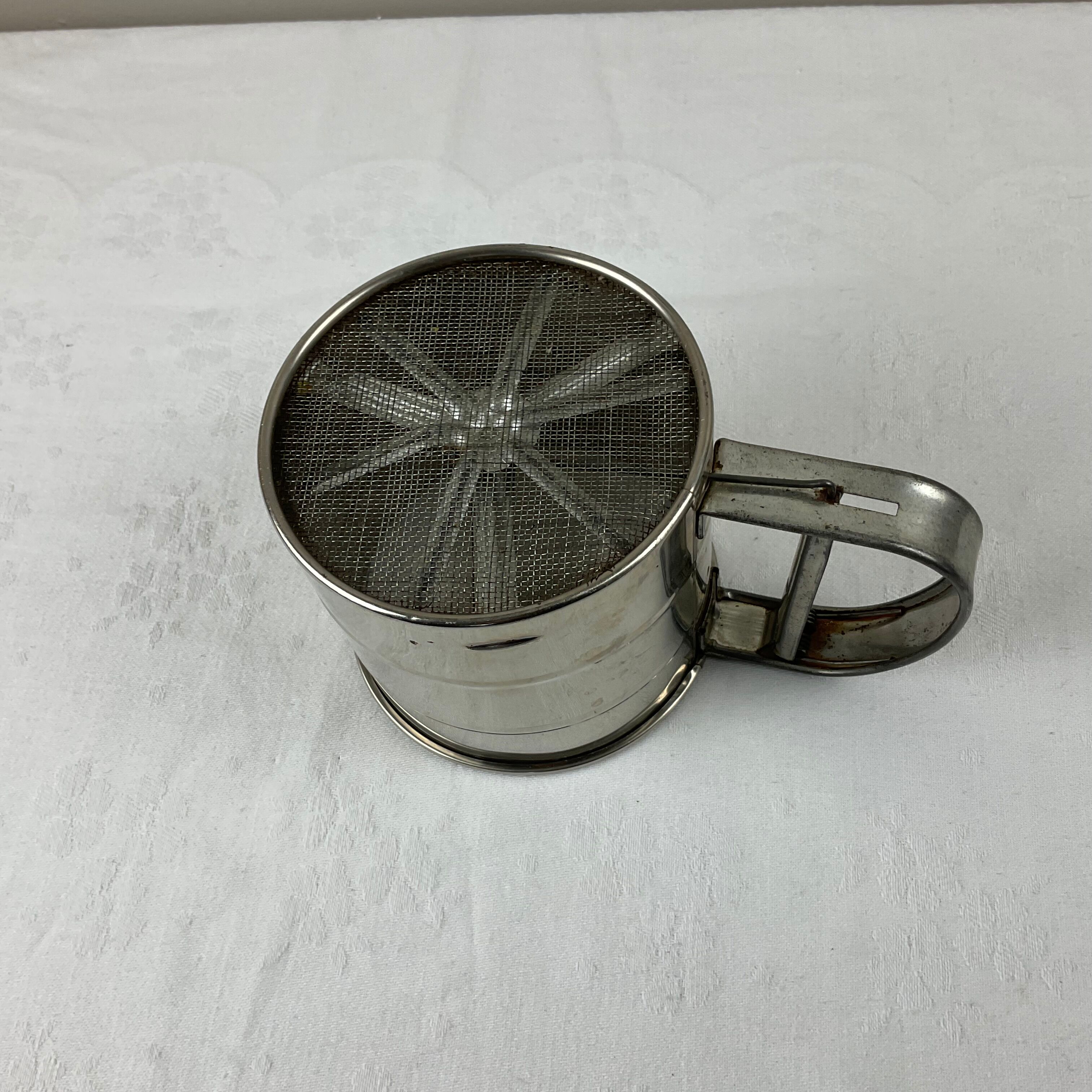 Icing sugar sprinkler Dr. Oetker