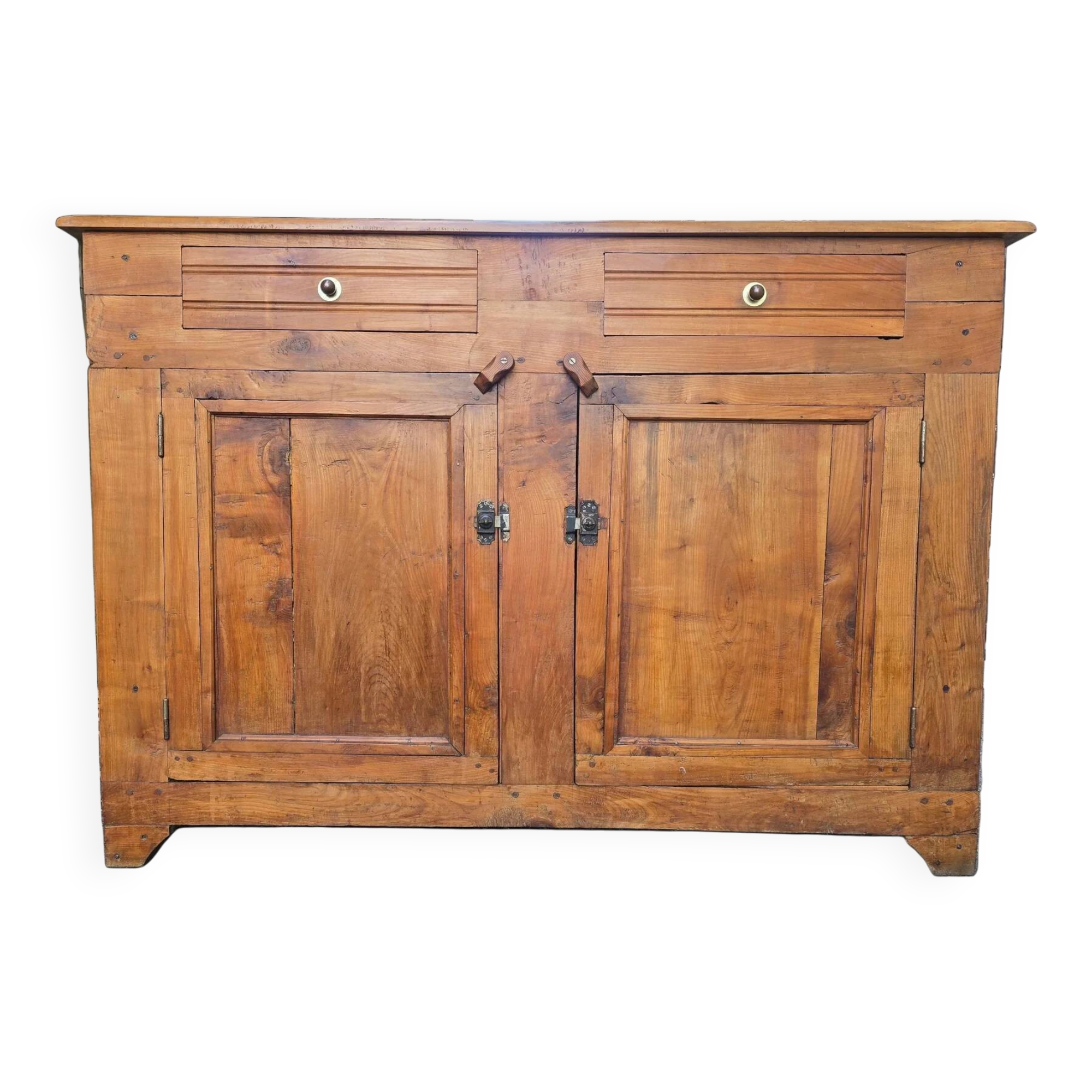 Old farmhouse sideboard in solid cherry – rustic country style