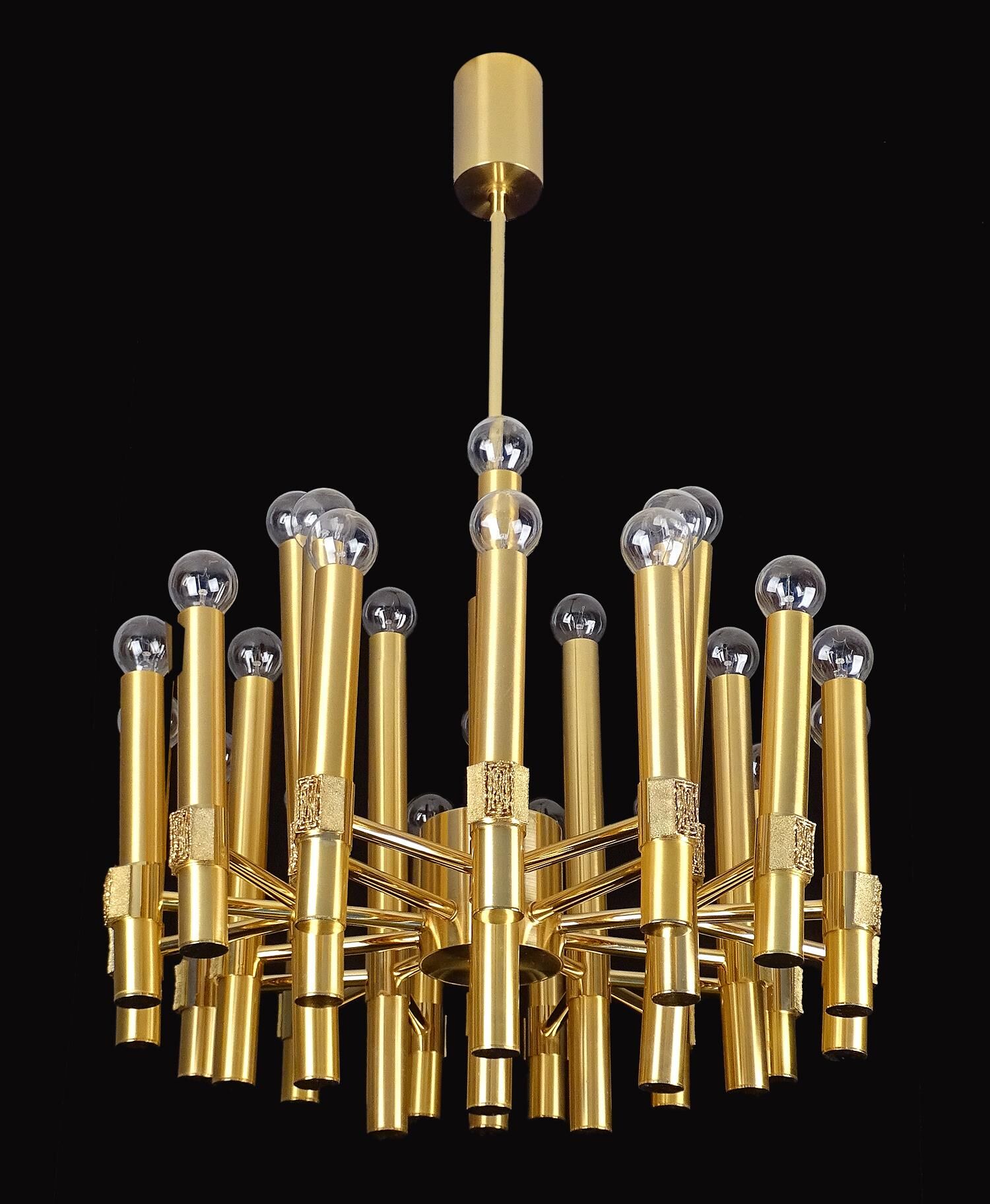 Large and superb Vintage Sputnik Chandelier from Sciolari, Italy, 60s