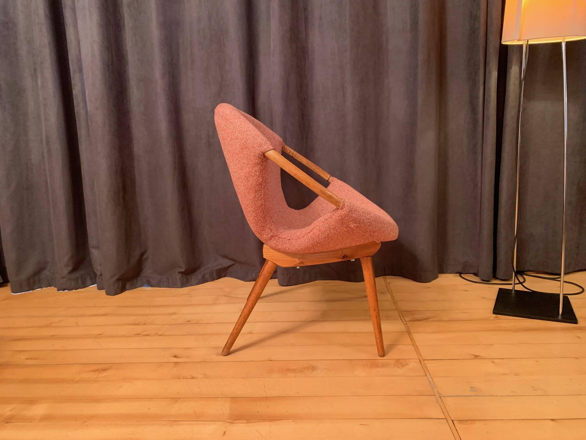 A unique armchair in the style of Miroslav Navratil, Czechoslovakia, 1950s/1960s