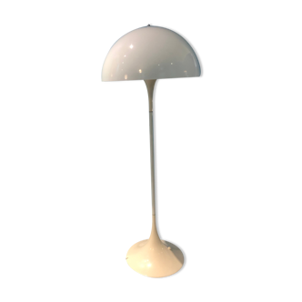 Pantella floor lamp by Verner for Louis Poulsen