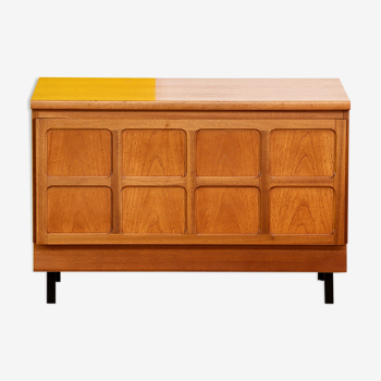 Scandinavian sideboard 90.5 cm