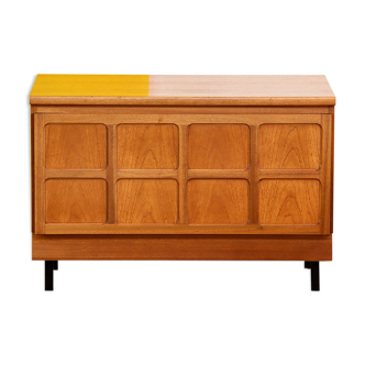Scandinavian sideboard 90.5 cm