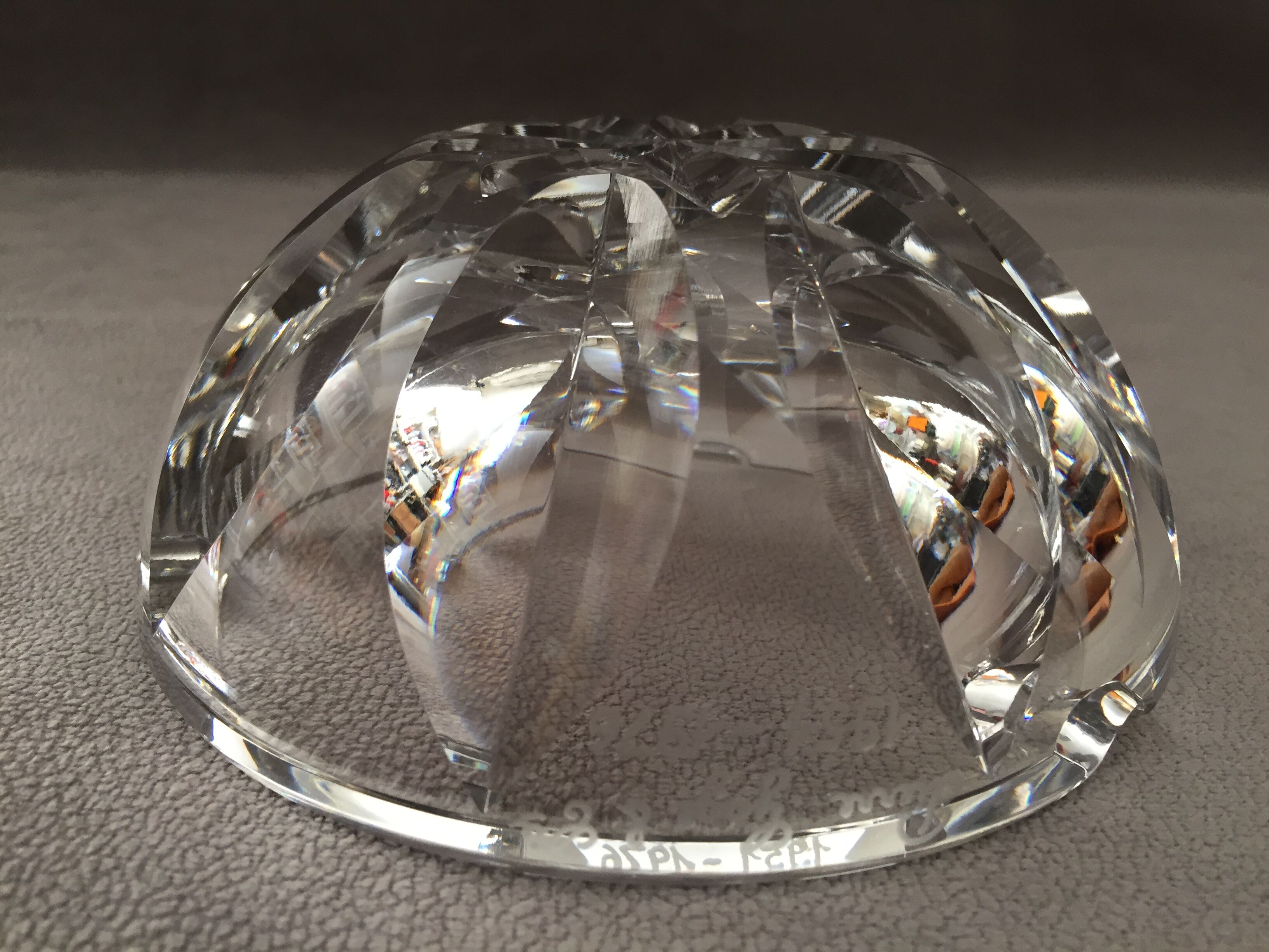 Vintage ashtray in solid crystal signed pierre gage 1951-1976 design art
