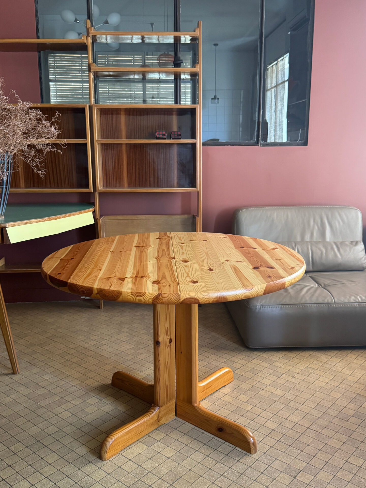 Table en pin massif