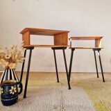 Paire de tables de chevets pieds compas métal